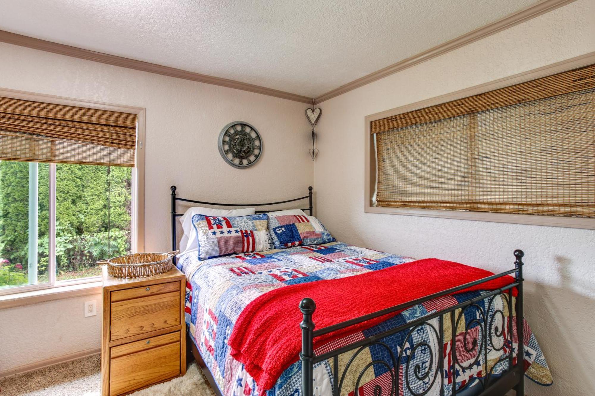 Tacoma Home On Steilacoom Lake With Dock! מראה חיצוני תמונה